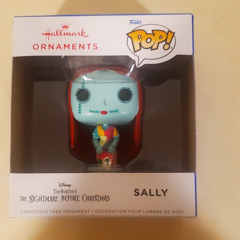 Hallmark Ornament funko Sally